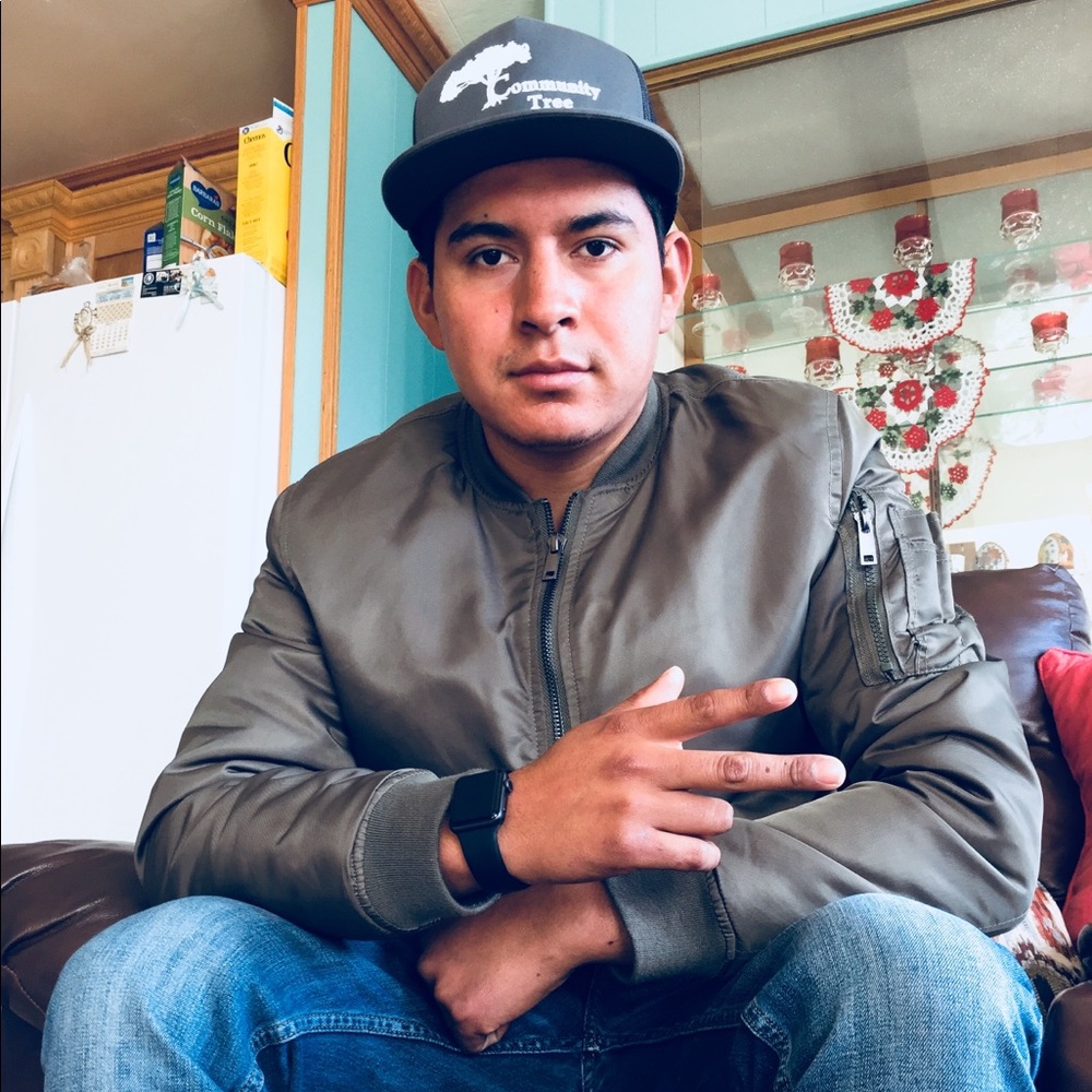 Meet your Posher, Fernando